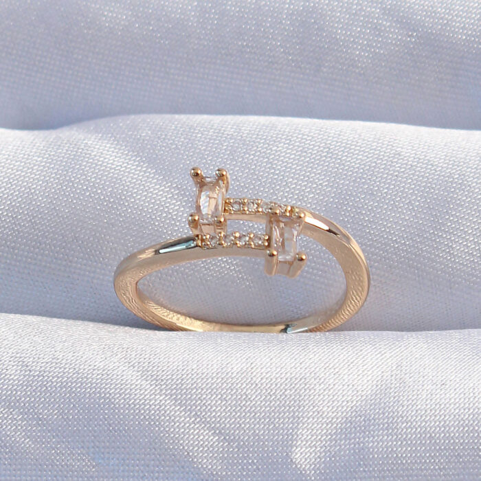 Pirinç Gold Renk Zirkon Taşlı Geometrik Ayarlanabilir Yüzük