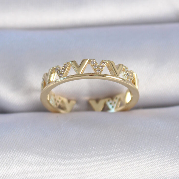 Pirinç Gold Renk Zirkon Taşlı "V" Model Kadın Yüzük