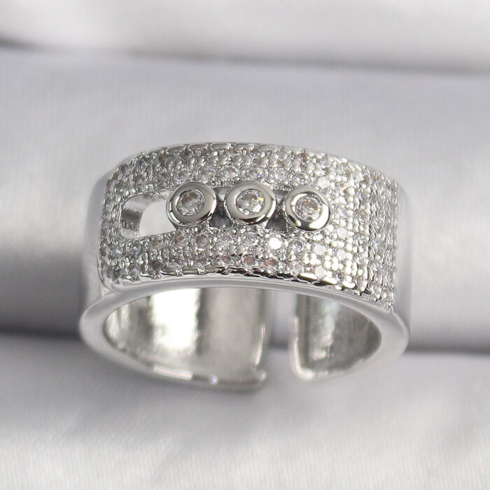 Pirinç Gümüş Renk Zirkon Taşlı Messika Model Kadın Yüzük