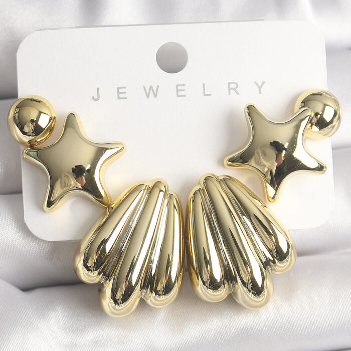 Gold Renk Yıldız Deniz Kabuğu Model CCB Plastik Kadın Küpe Seti