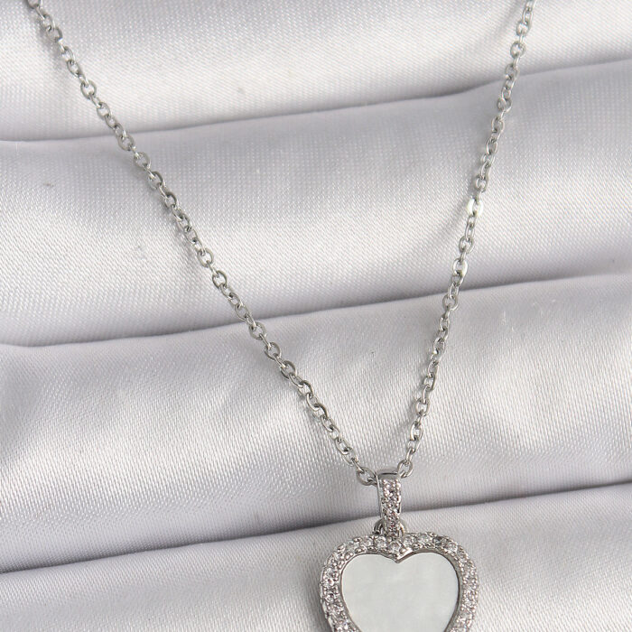 316L Çelik Gümüş Renk Zincir Zirkon Taşlı Beyaz Mineli Kalp Model Kadın Kolye