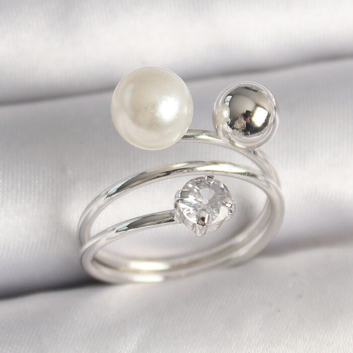 Pirinç Gümüş Renk Zirkon Taşlı Toplu İnci Model Kadın Yüzük