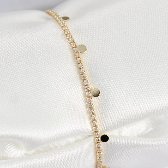 Pirinç Zirkon Taşlı Ezme Zincirli Sıralı Model Gold Renk Kadın Bilekilk