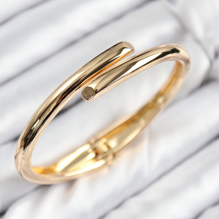 Pirinç Kesik Model Gold Renk Kadın Kelepçe