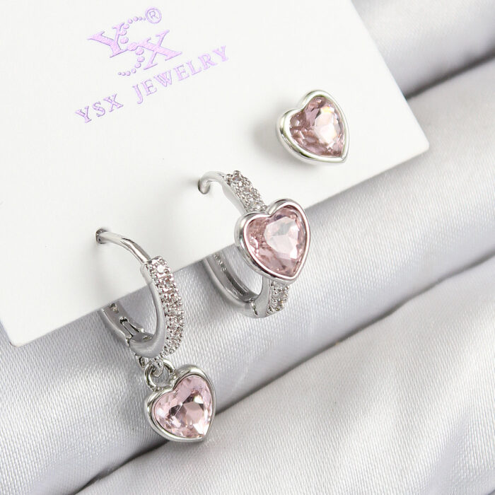 Pirinç Zirkon Taşlı 3'lü Pembe Kalp Model Gümüş Renk Kadın Küpe
