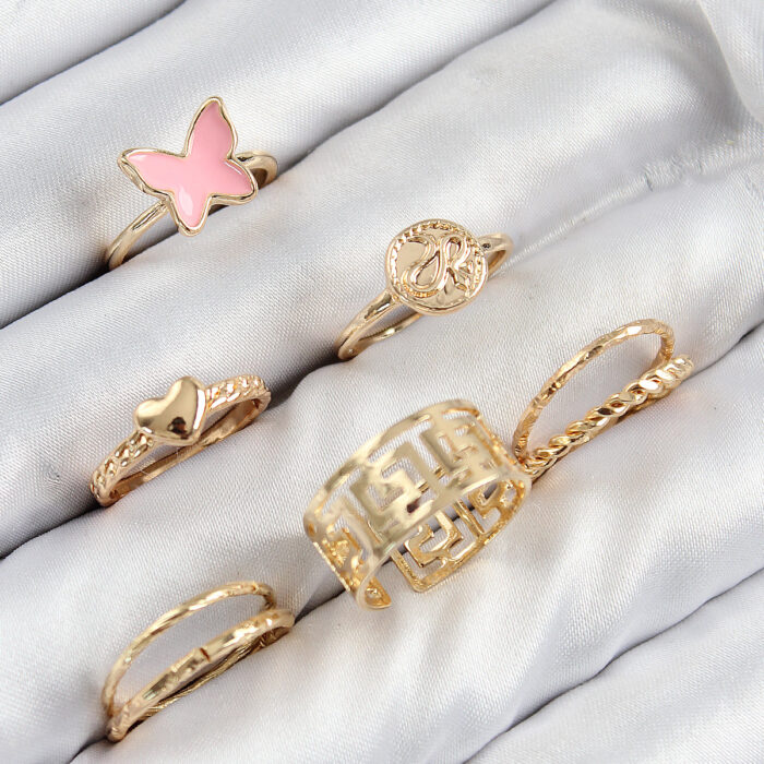 Pirinç Kelebek Ve Kalp Model Gold Renk Kadın Yüzük Kombin Set