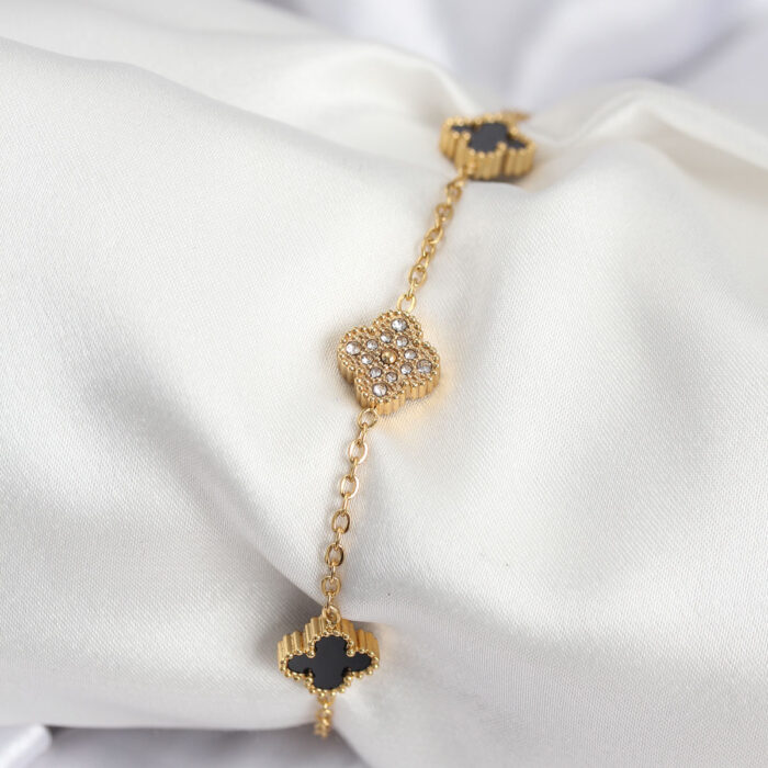 316L Çelik Gold Renk Siyah ve Zirkon Taşlı Baby Boy Yonca Kadın Bileklik