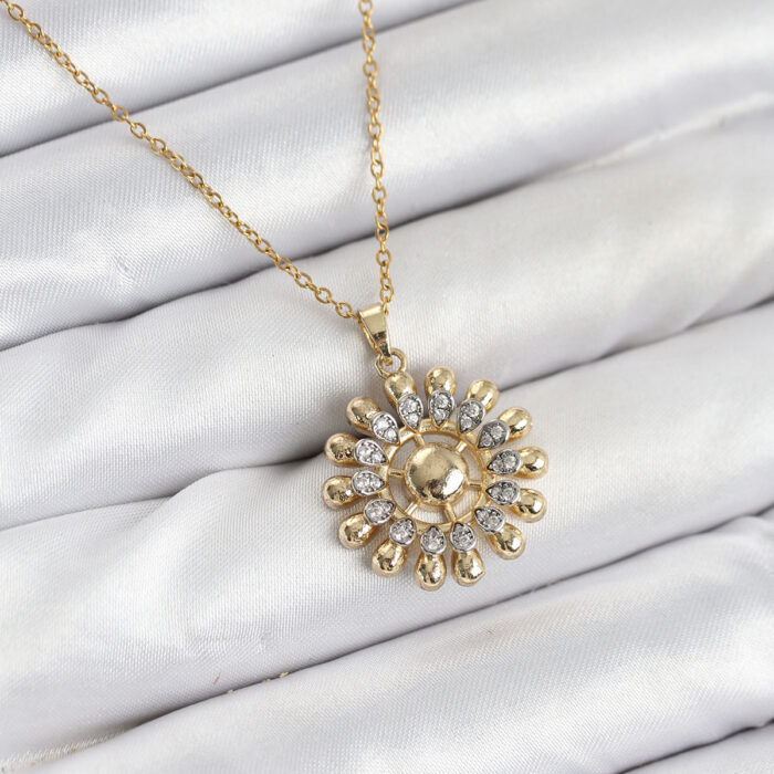 316L Çelik Zincir Gold Renk Güneş Model Kadın Kolye