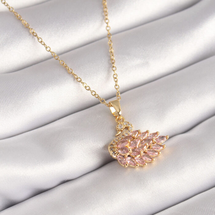 316L Çelik Gold Renk Zincir Pembe Zirkon Taşlı Kuğu Model Kadın Kolye